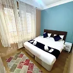 Taksim White House