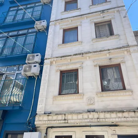 Taksim White House 3*
